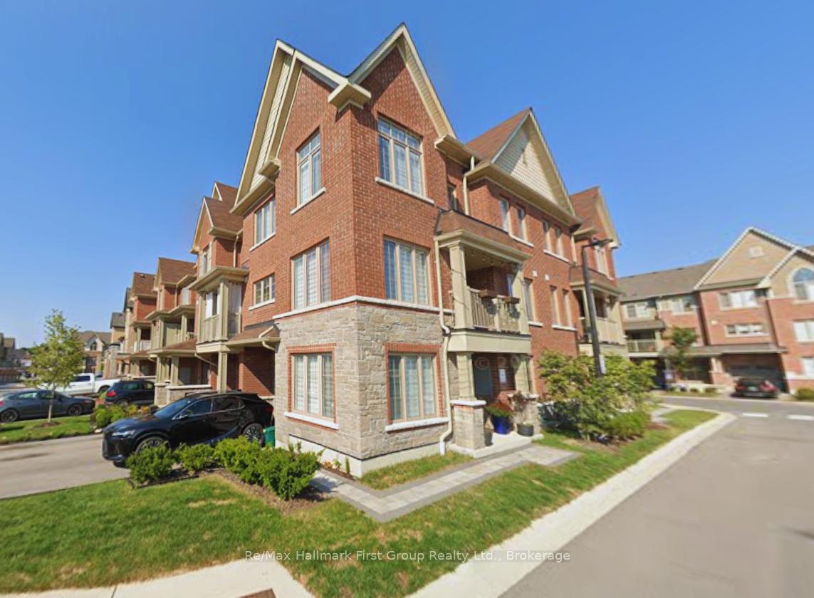 40 Porcelain Way, Whitby, ON, exterior