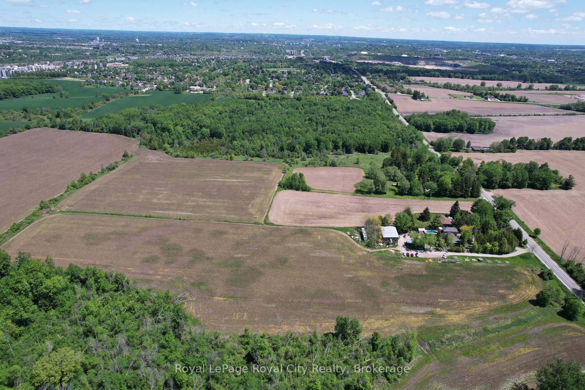 7096 Fife Road, Guelph/Eramosa, ON, exterior