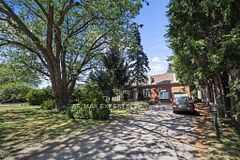 16 Bellehaven Crescent, Toronto E08, ON, exterior