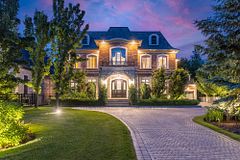 7 Maryvale Crescent, Richmond Hill, ON, exterior