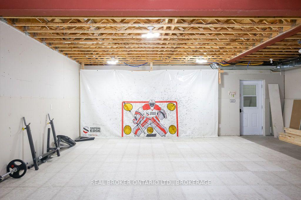 15616 Manning Road, South Stormont, ON, exterior