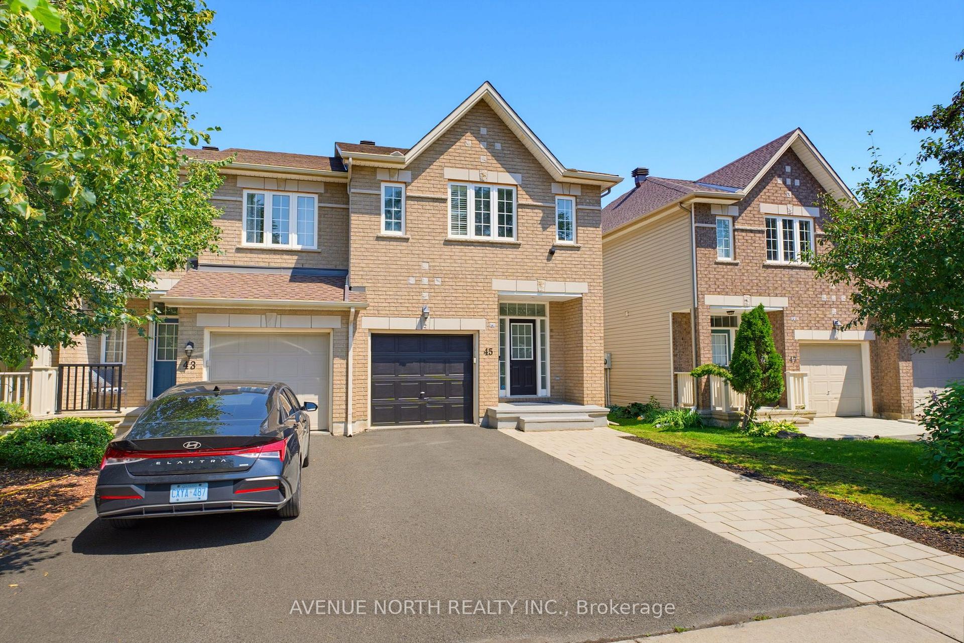 45 SADDLESMITH Circle, Kanata, ON, exterior