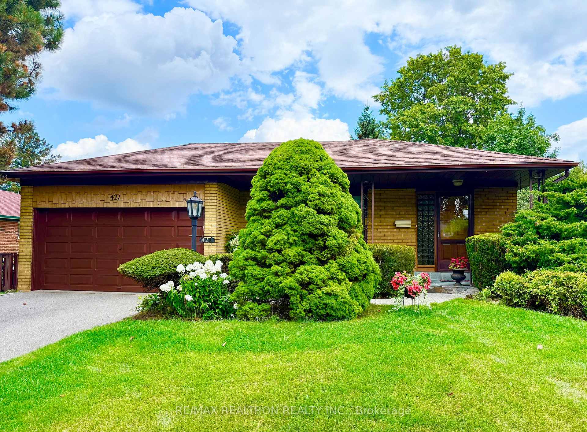 421 Brimorton Drive, Toronto E09, ON, exterior