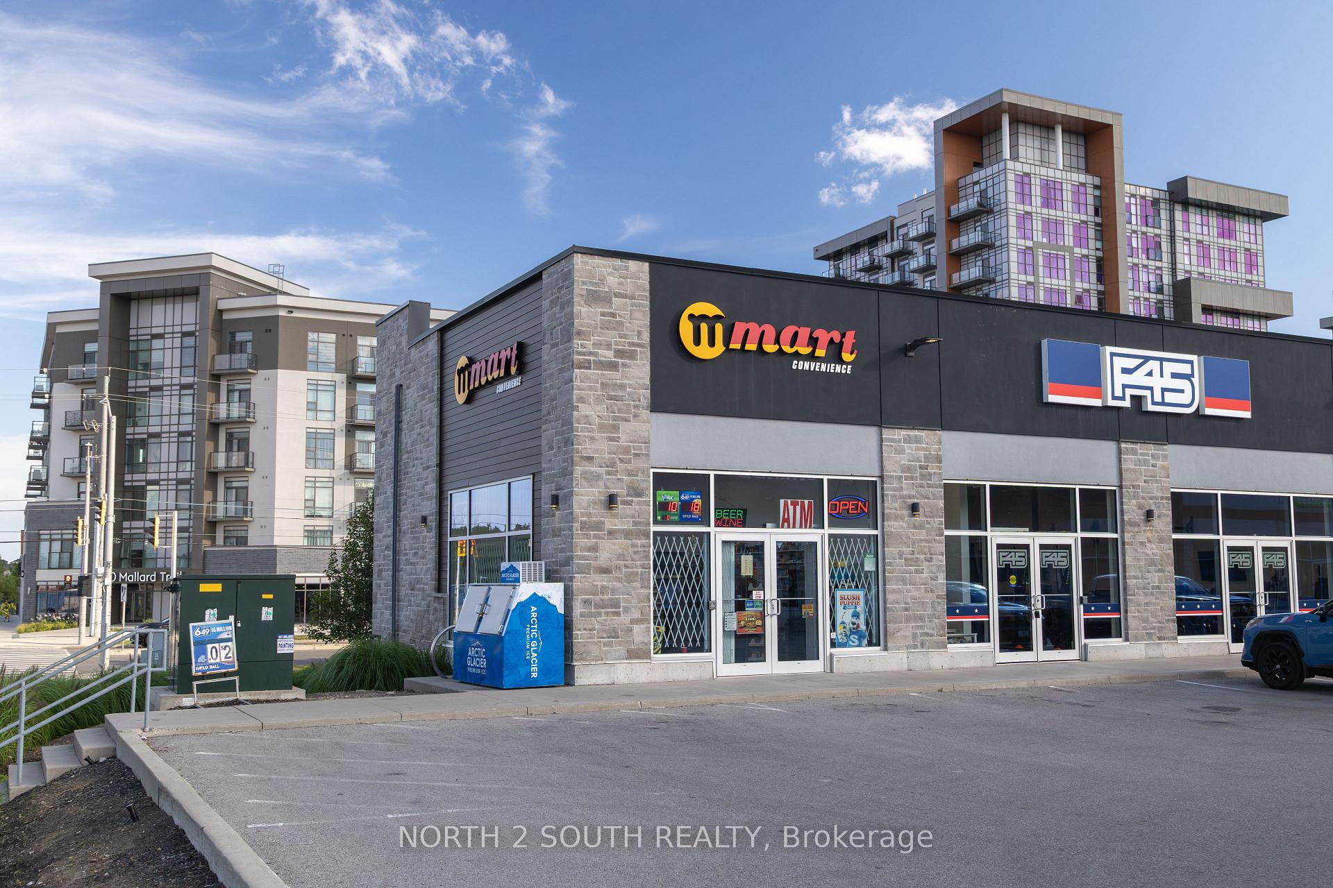 5 - 477 Dundas Street E, Hamilton, ON, exterior