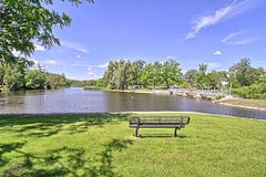 201 Pefferlaw Road, Georgina, ON, exterior