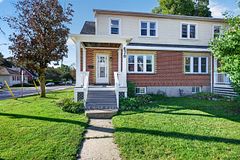 670 Johnson Street, Kingston, ON, exterior