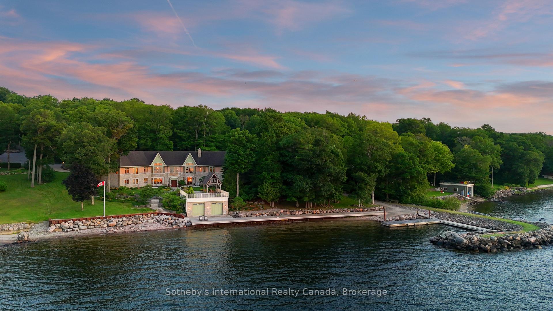 250 Gordon Drive, Penetanguishene, ON, exterior