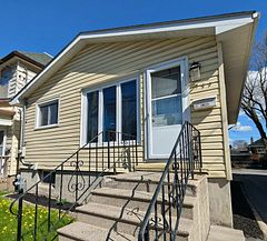 149 Pine Street, Kingston, ON, exterior