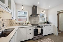 10 Winston Crescent, Guelph, ON, exterior