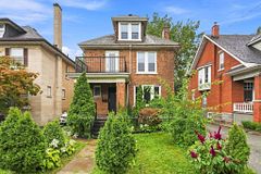 63 Melrose Avenue S, Hamilton, ON, exterior