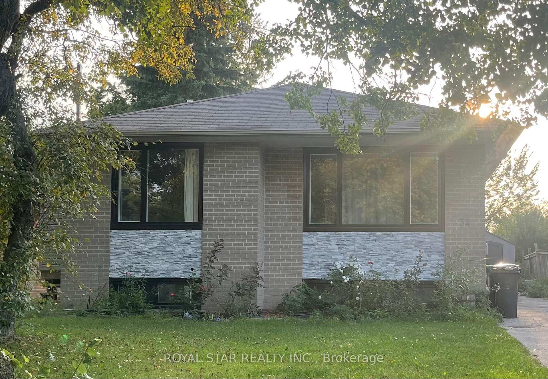 Main - 34 Neapolitan Drive, Toronto E09, ON, exterior