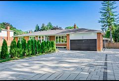 29 Westwood Lane, Richmond Hill, ON, exterior