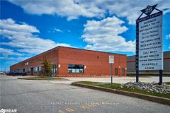 2 - 25 SAUNDERS Road, Barrie, ON, exterior