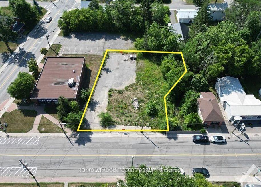 8212 VICTORIA Street, Greely - Metcalfe - Osgoode - Vernon and Area, ON, exterior