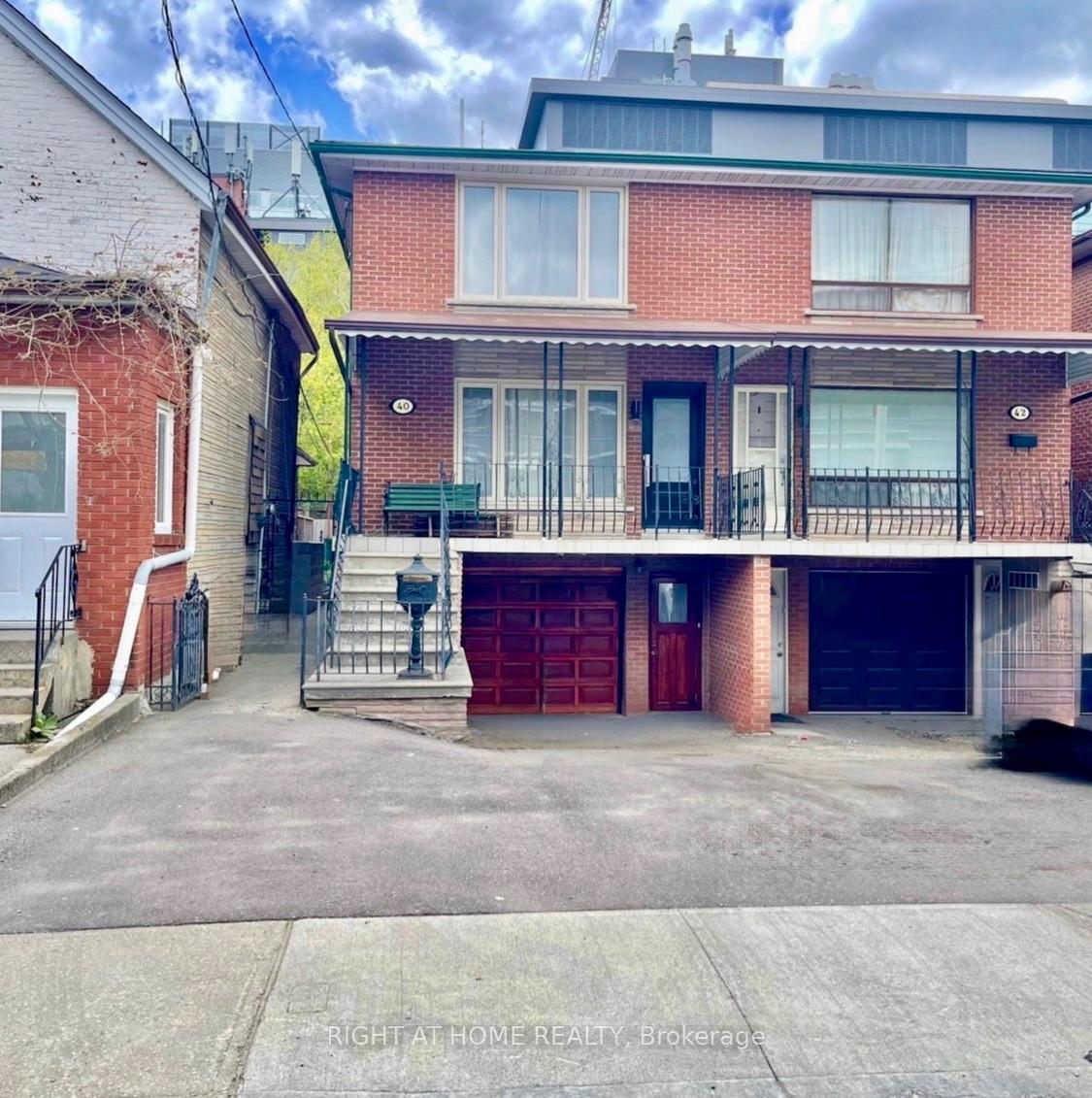 40 Bellevue Avenue, Toronto C01, ON, exterior