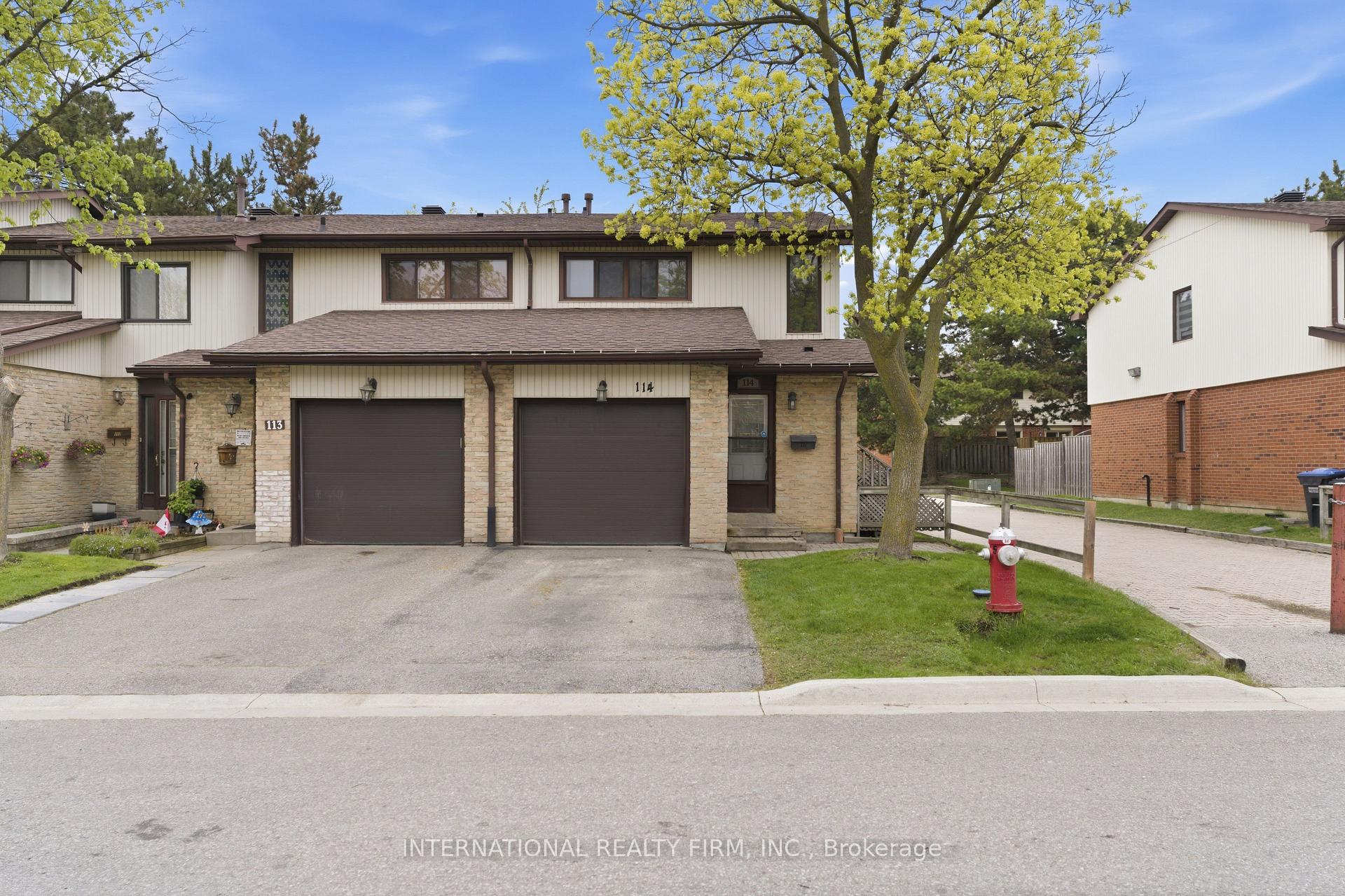 114 Foster Crescent, Brampton, ON, exterior