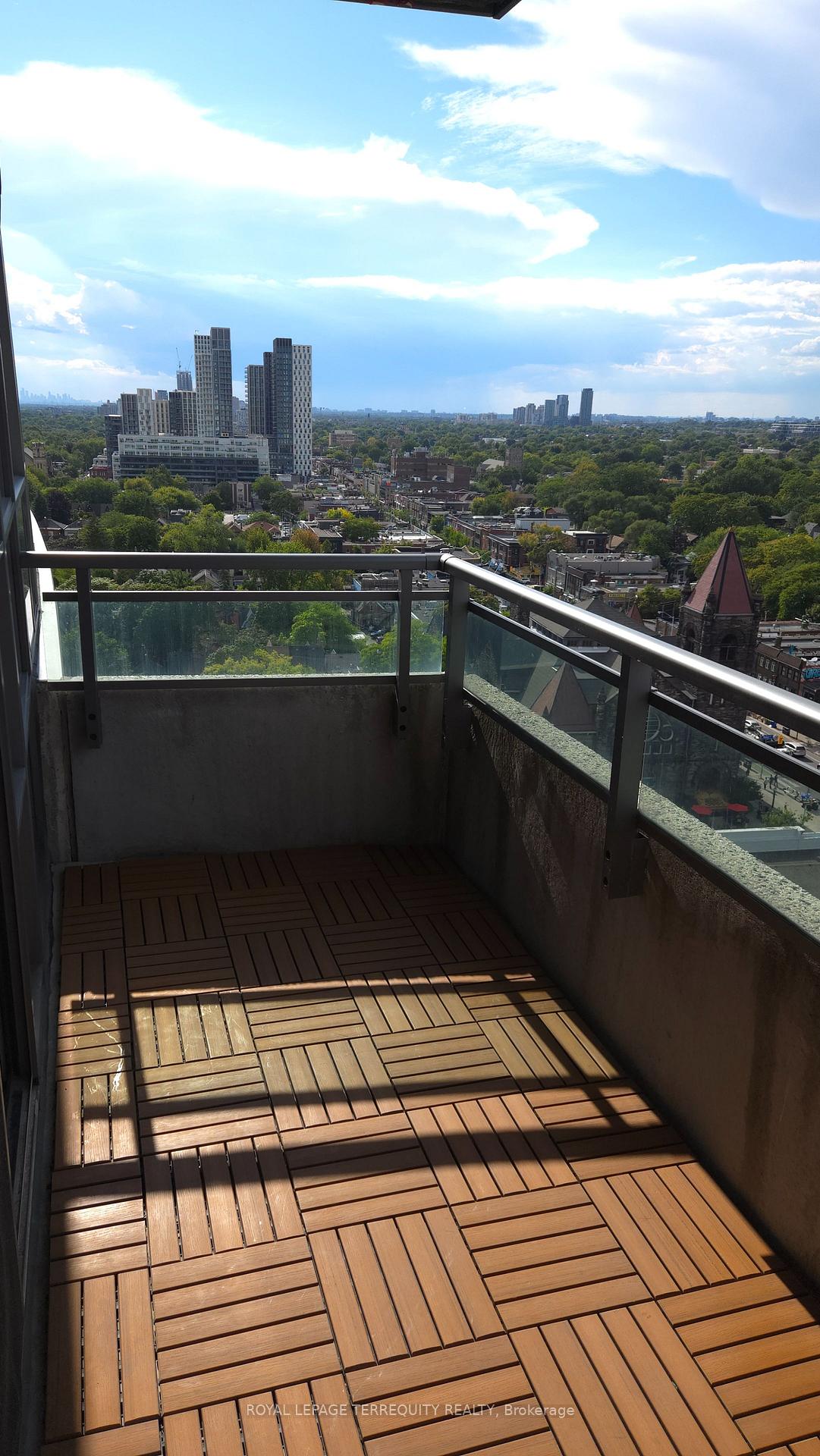 1606 - 736 Spadina Avenue, Toronto C01, ON, exterior