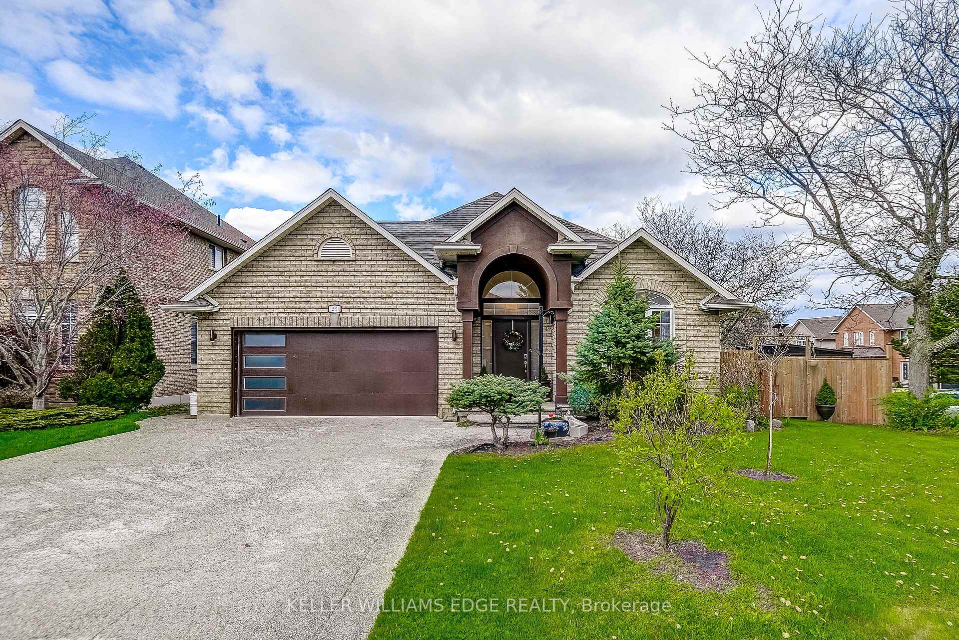 29 Wiltshire Place, Hamilton, ON, exterior