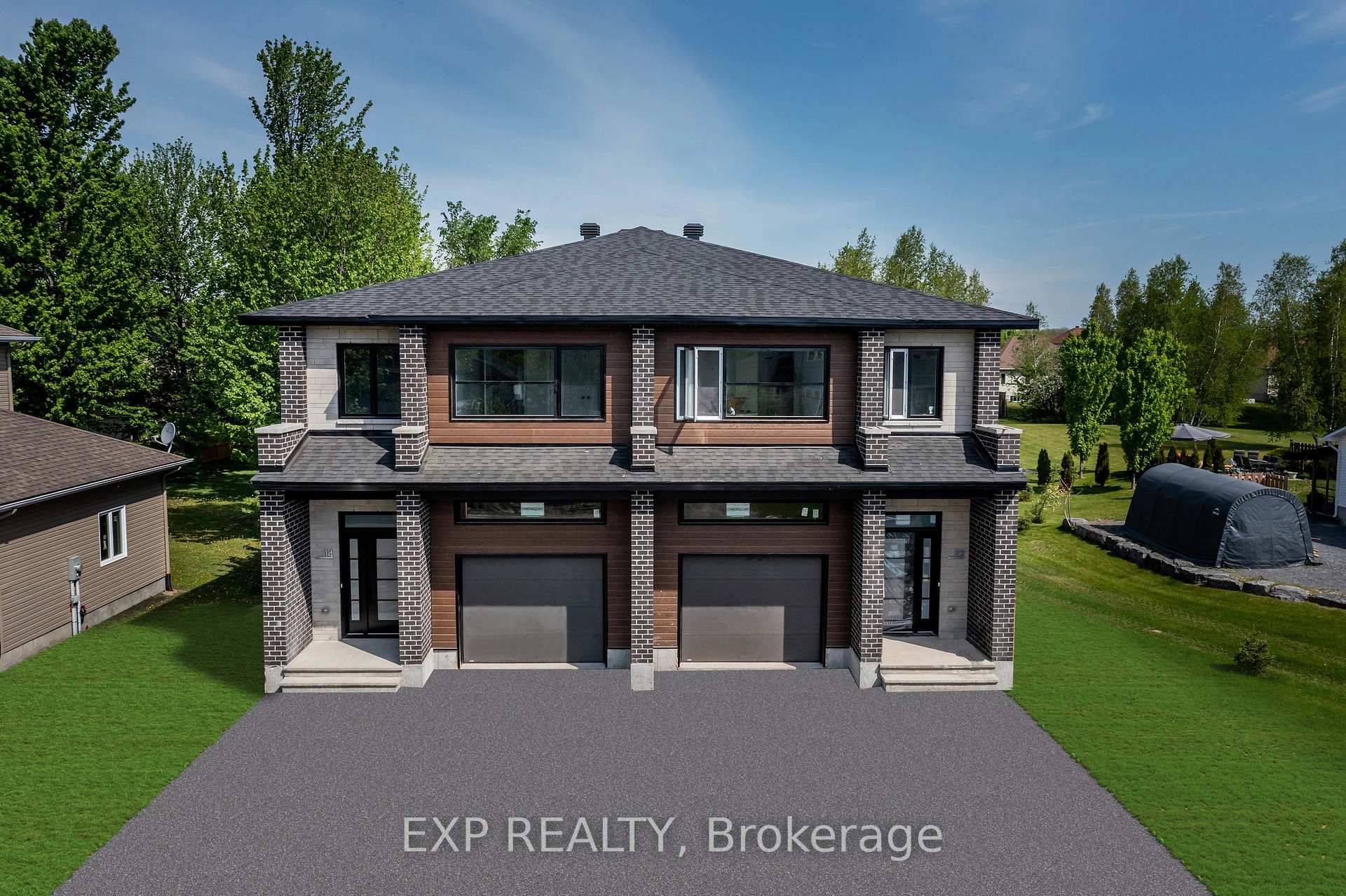 138 Elizabeth Street, North Dundas, ON, exterior