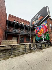 625 Dundas Street, London East, ON, exterior