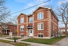 # 1 - 443 Timothy Street, Newmarket, ON, exterior