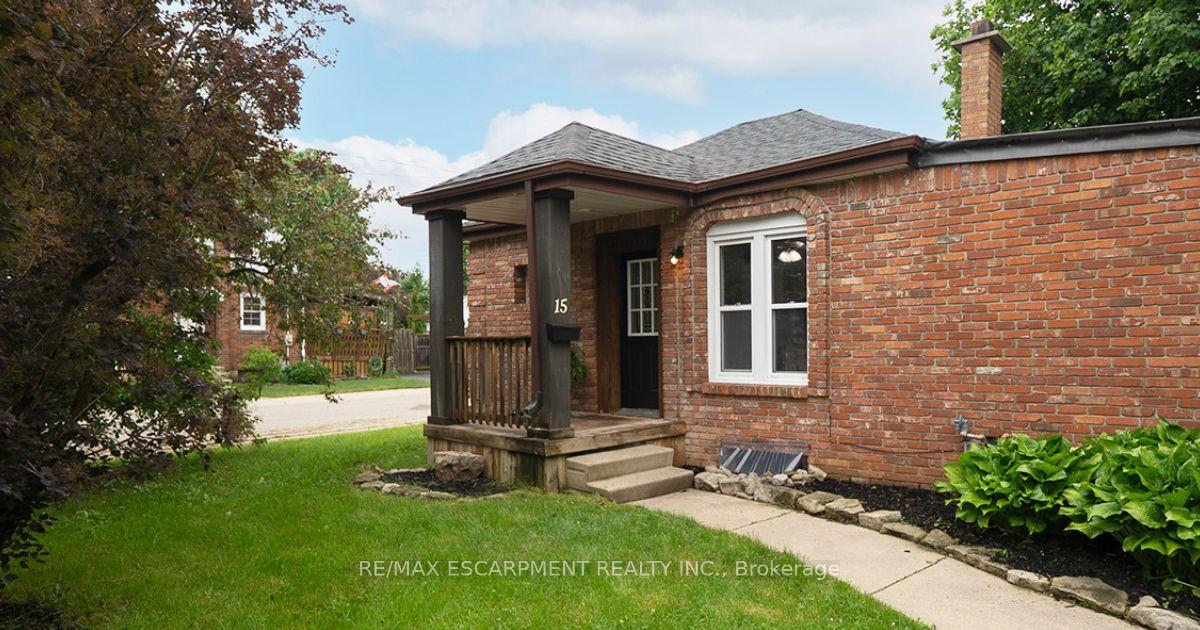 15 Margueretta Street, Brantford, ON, exterior