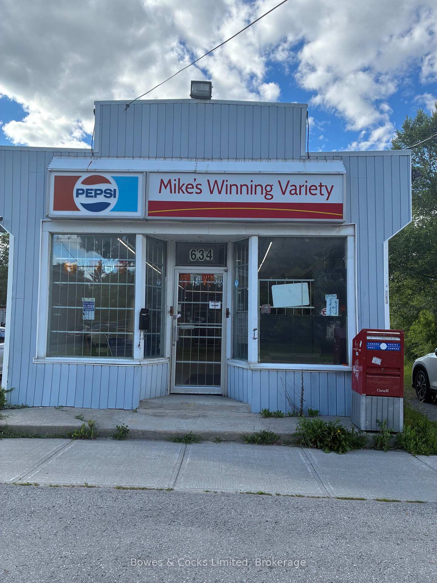 634 Chamberlain Street, Peterborough, ON, exterior