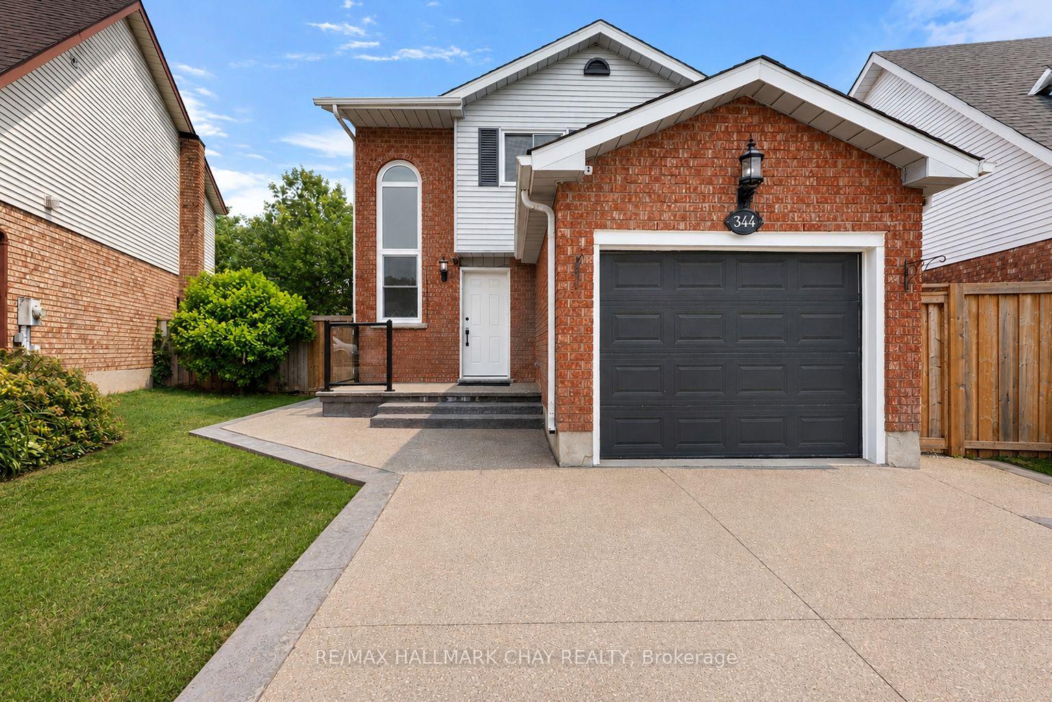 344 Adams Court, Orangeville, ON, exterior