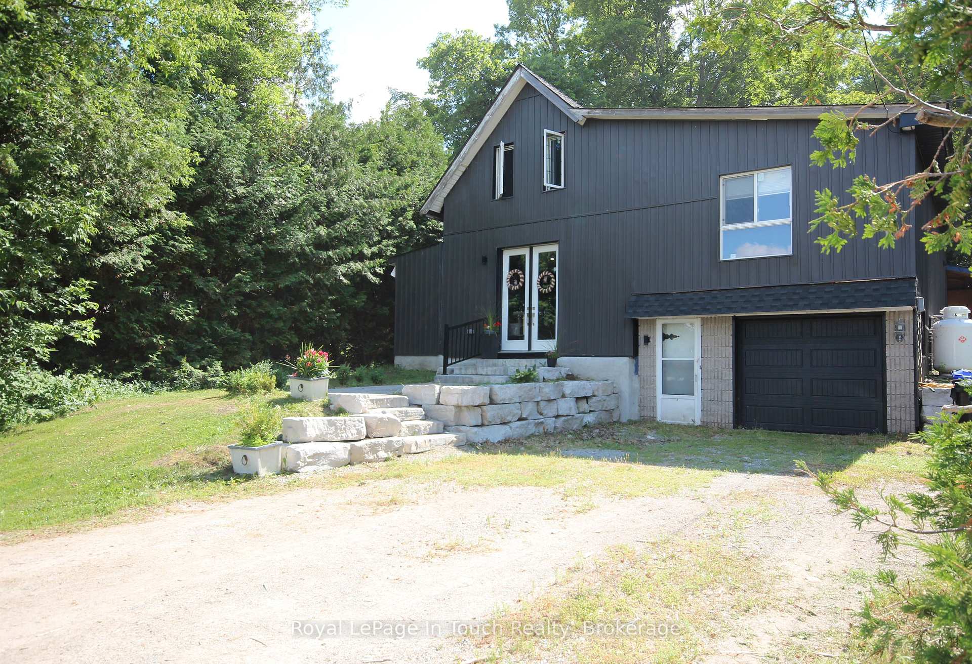 12906 County Rd 16 Road, Severn, ON, exterior