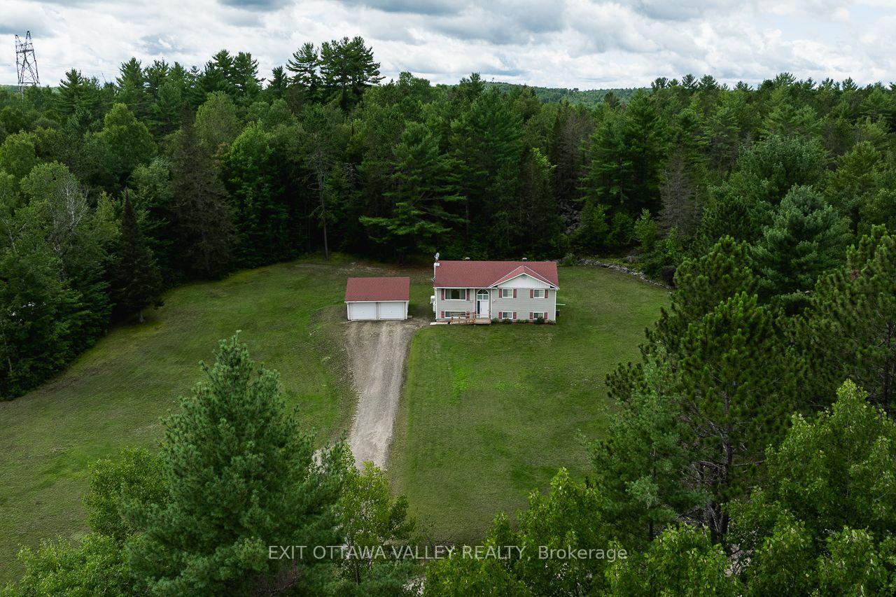 64 Mackey Creek Road, Head, Clara and Maria, ON, exterior