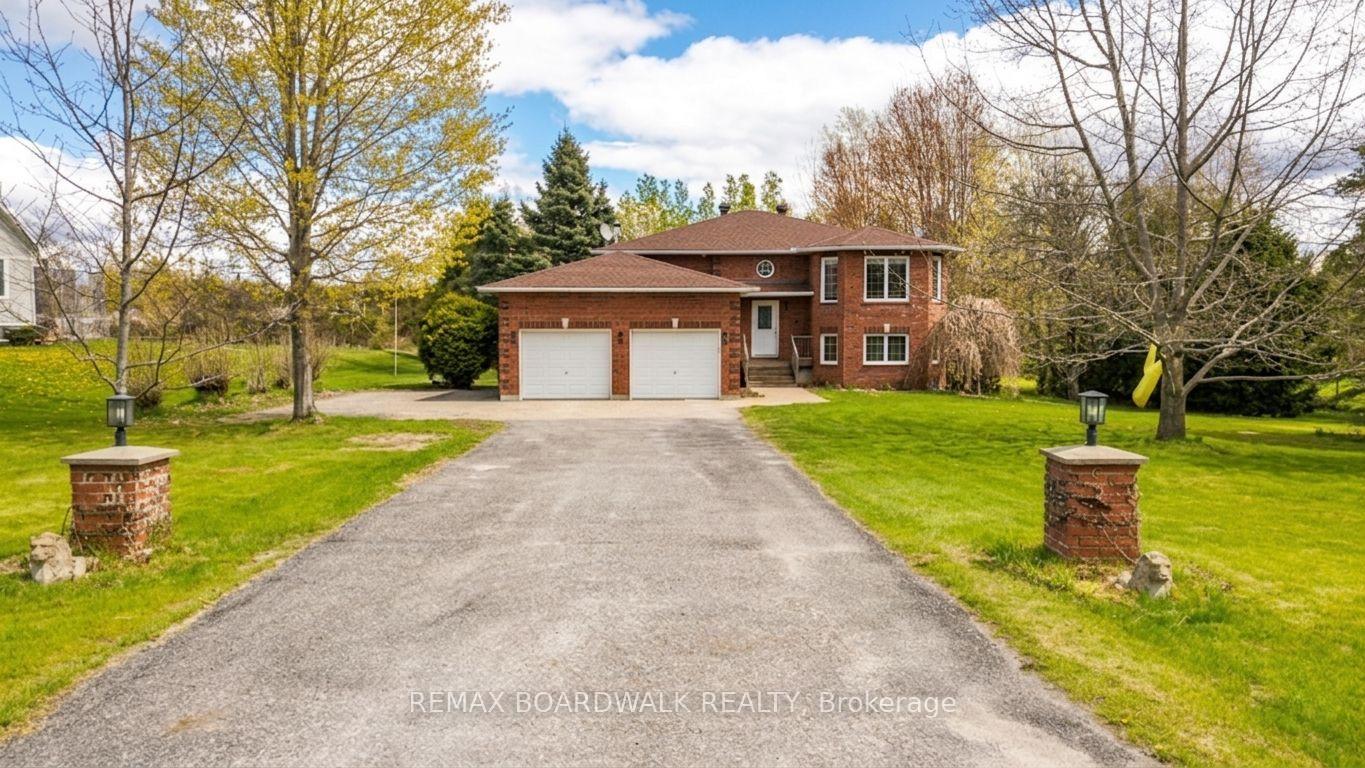 7 Meadowview Lane, North Grenville, ON, exterior