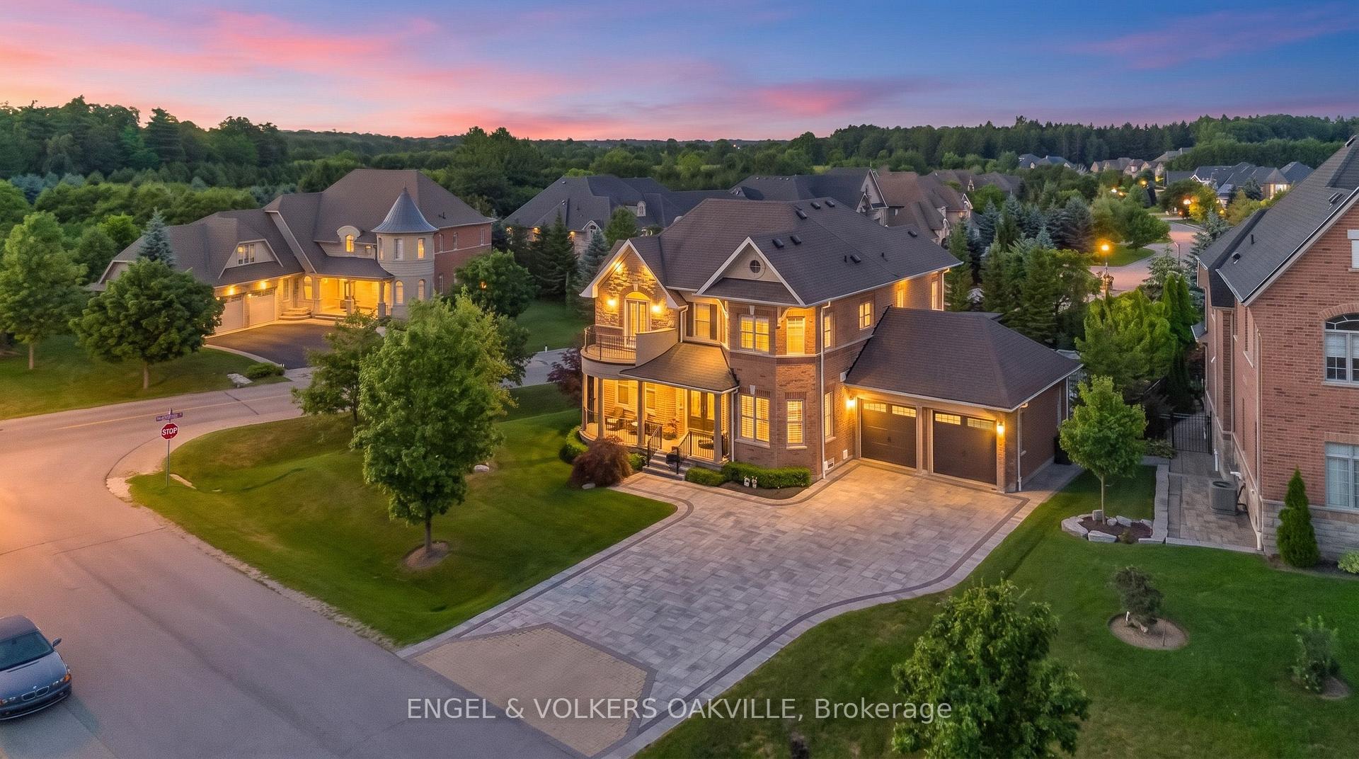 3 Holdroyd Court, Halton Hills, ON, exterior