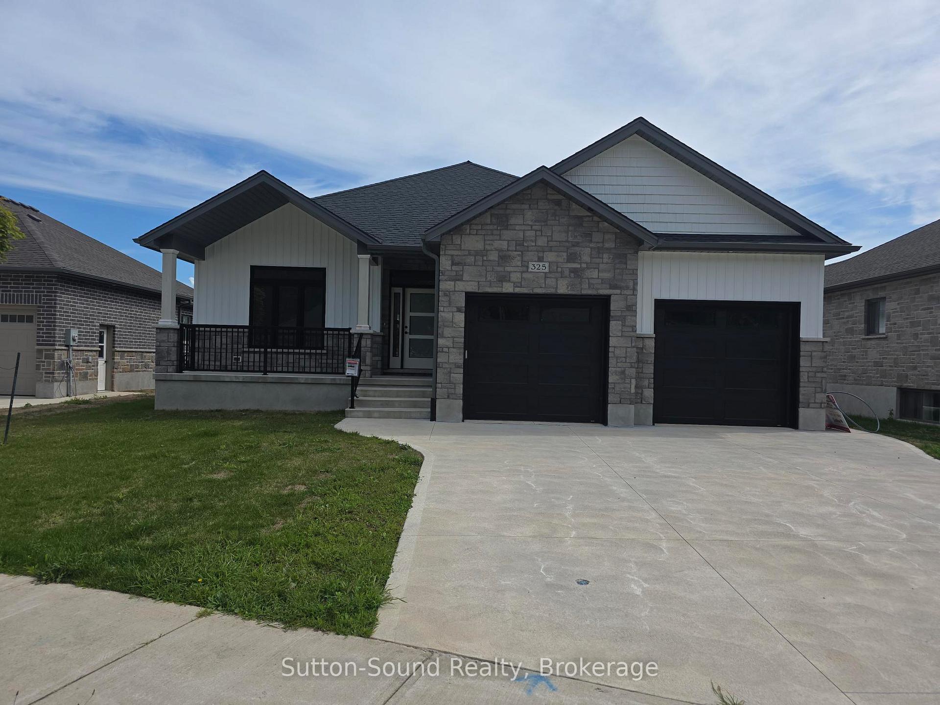 325 6TH Avenue W, Owen Sound, ON, exterior