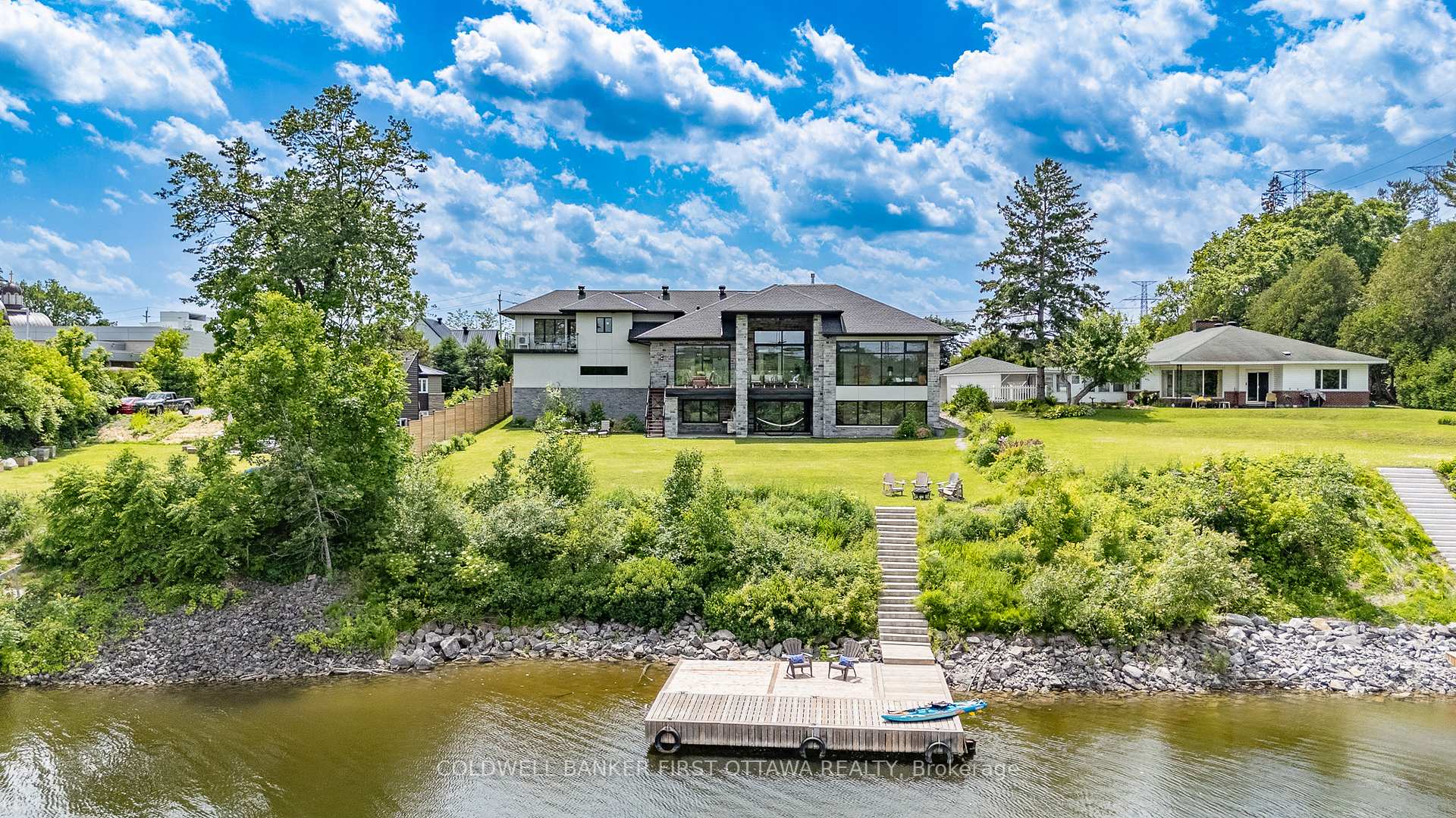 1981 PRINCE OF WALES Drive, Cityview - Parkwoods Hills - Rideau Shore, ON, exterior