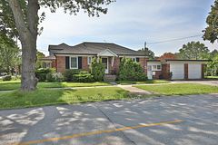 55 Athol Avenue, Toronto W07, ON, exterior