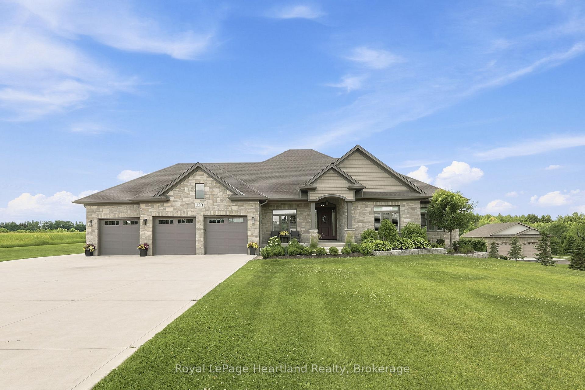 129 Sharron Court, Mapleton, ON, exterior