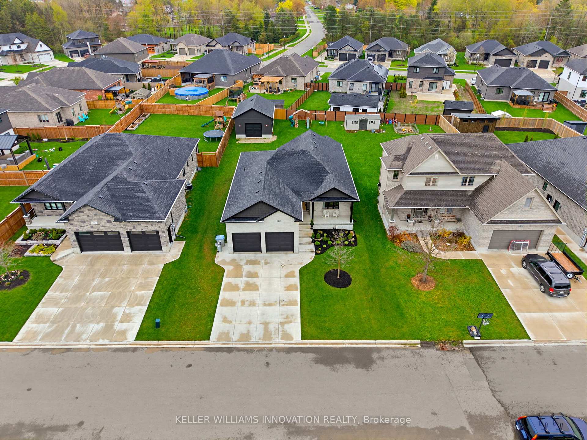 24 Gilmer Crescent, North Perth, ON, exterior