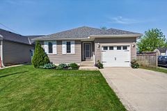 171 Francis Street, South Huron, ON, exterior