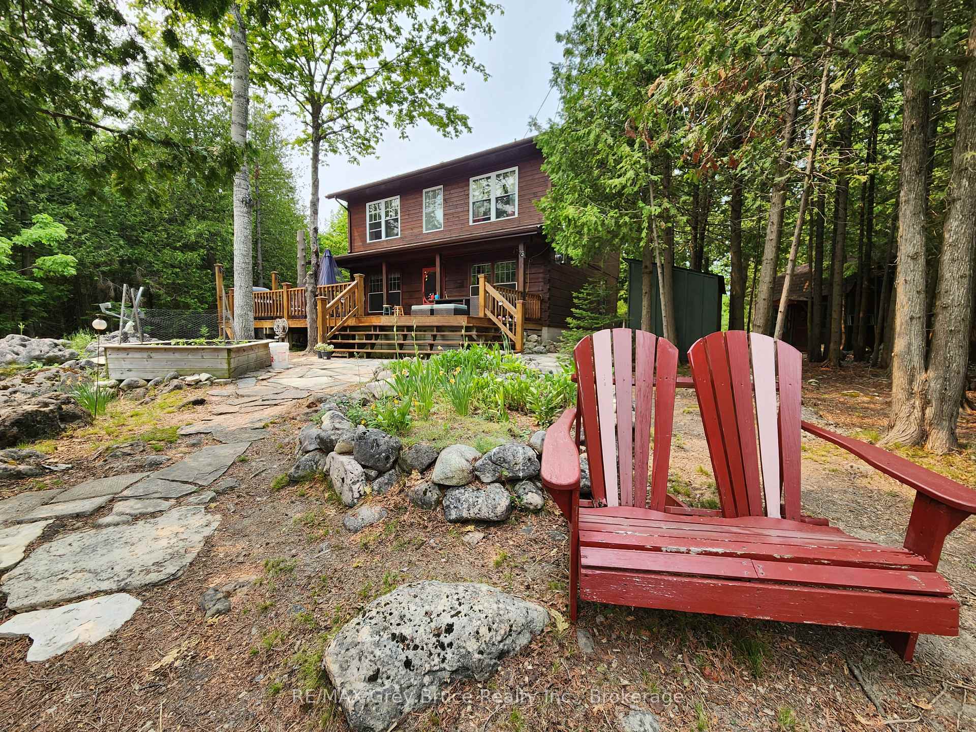 9 Hope Drive, Northern Bruce Peninsula, ON, exterior