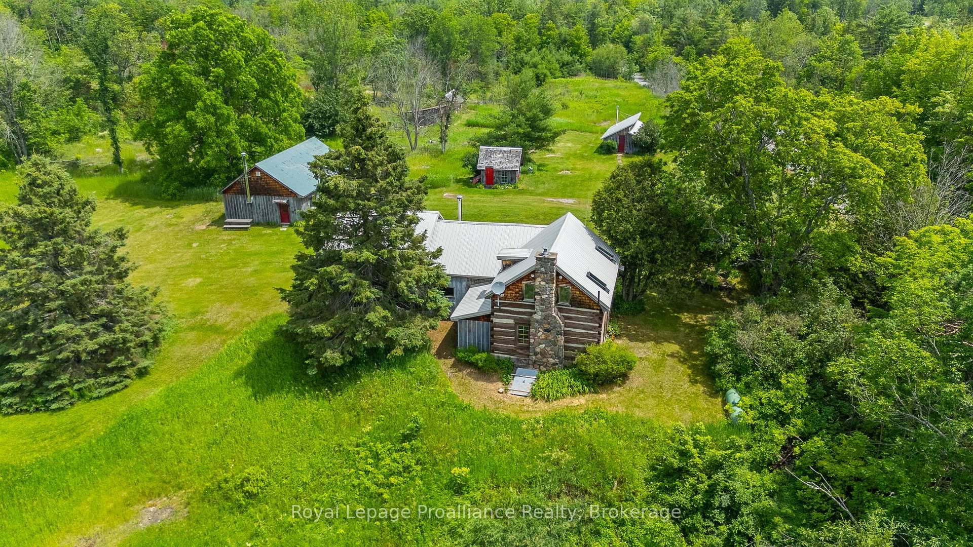 452 Lasswade Road, North Kawartha, ON, exterior