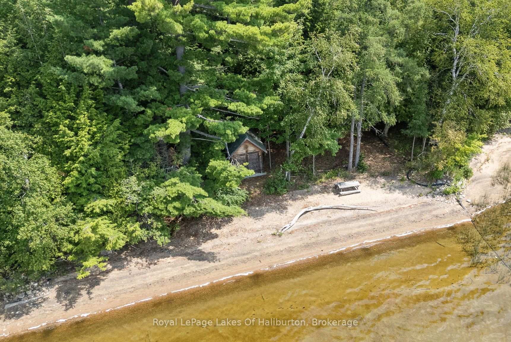 1046 Placid Lane, Algonquin Highlands, ON, exterior