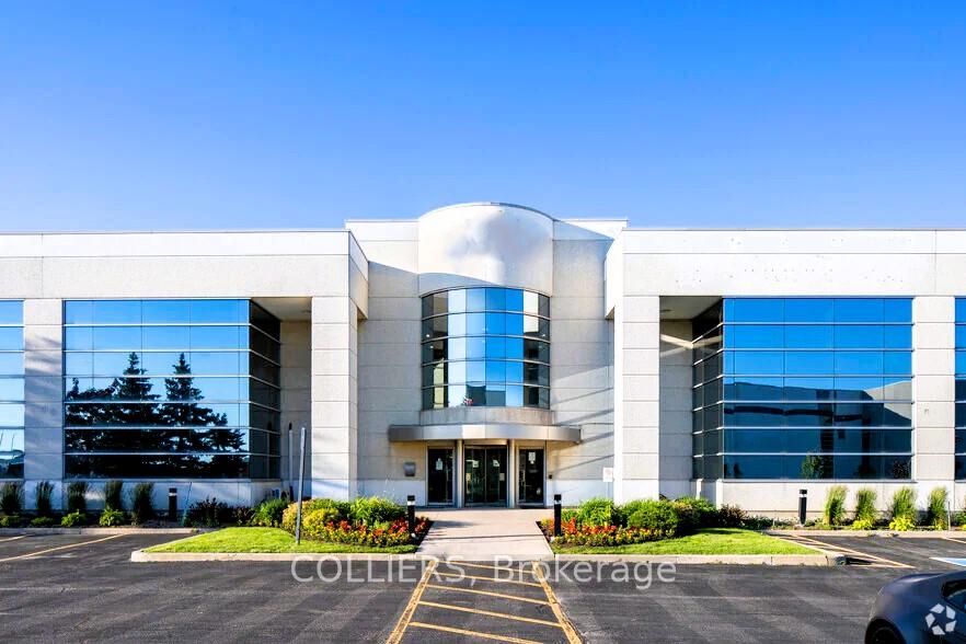 5205 Satellite Drive, Mississauga, ON, exterior