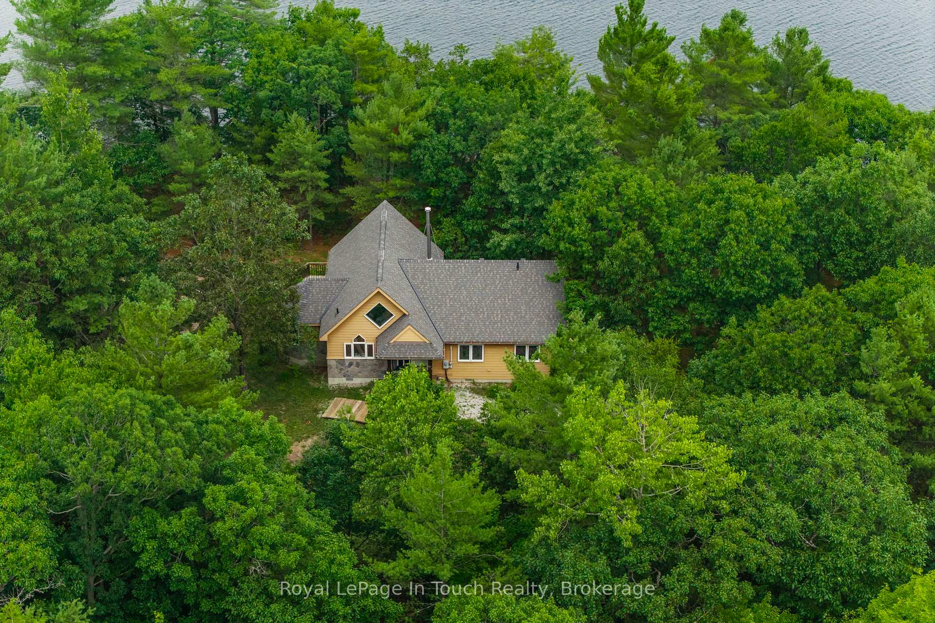 390 Island 360 Island, Georgian Bay, ON, exterior