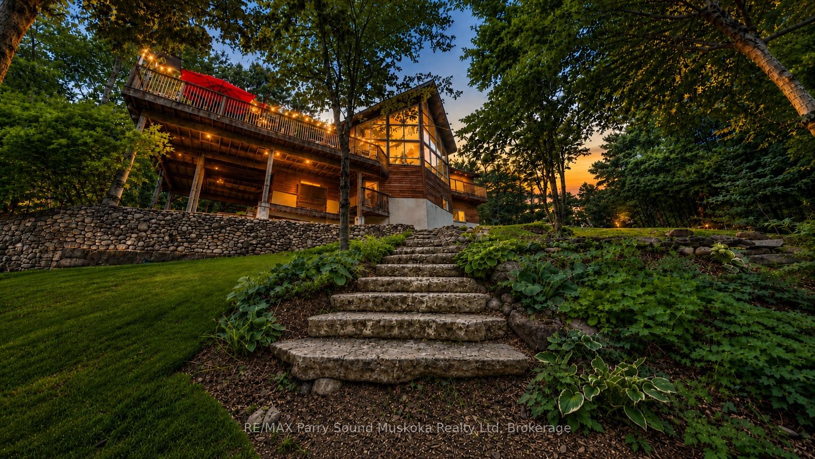 31 Lyndsey Lane, McKellar, ON, exterior