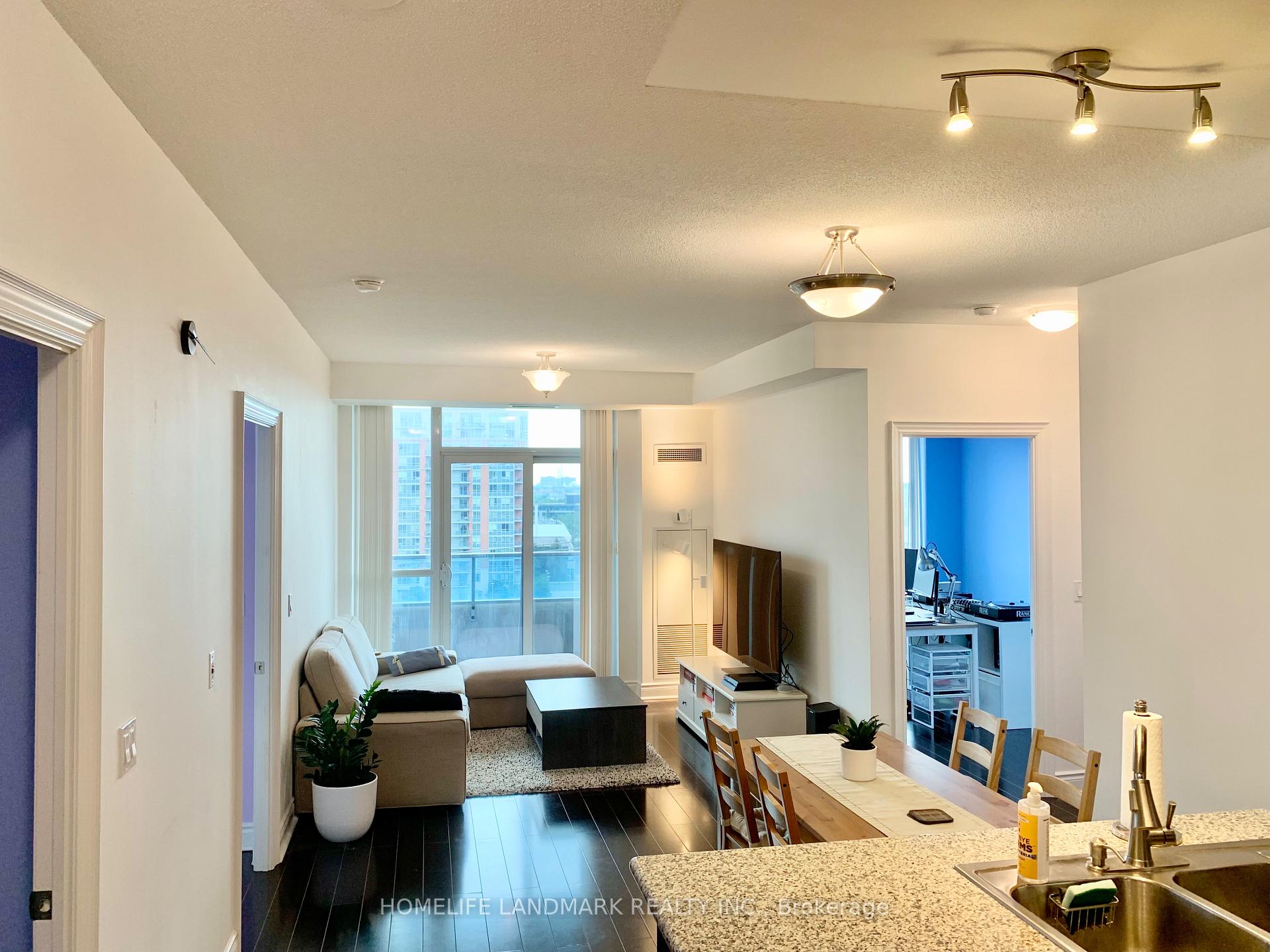 961 - 23 Cox Boulevard, Markham, ON, exterior