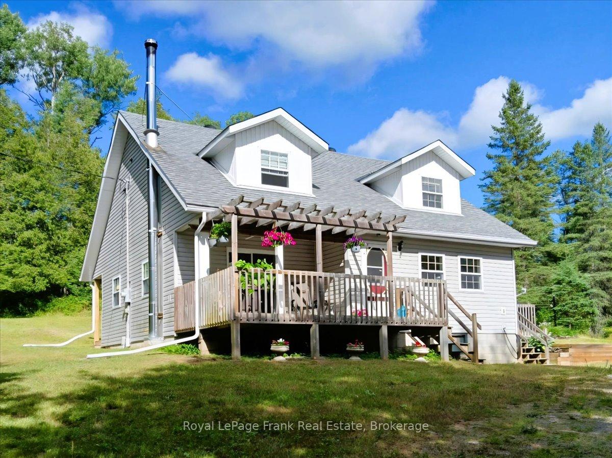 2523 Old Hastings Road, Limerick, ON, exterior