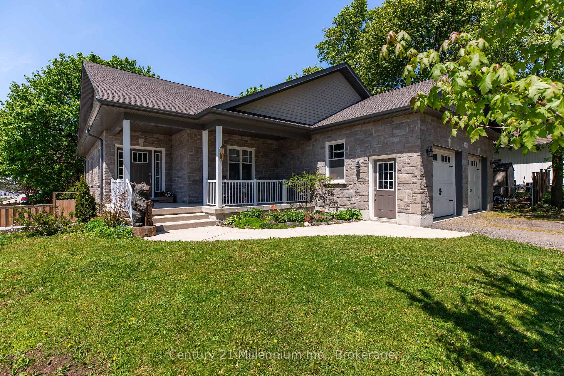 142 Isla Street, Grey Highlands, ON, exterior
