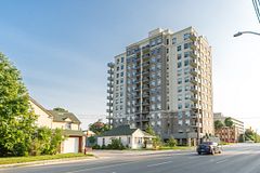 302 - 223 Erb Street W, Waterloo, ON, exterior