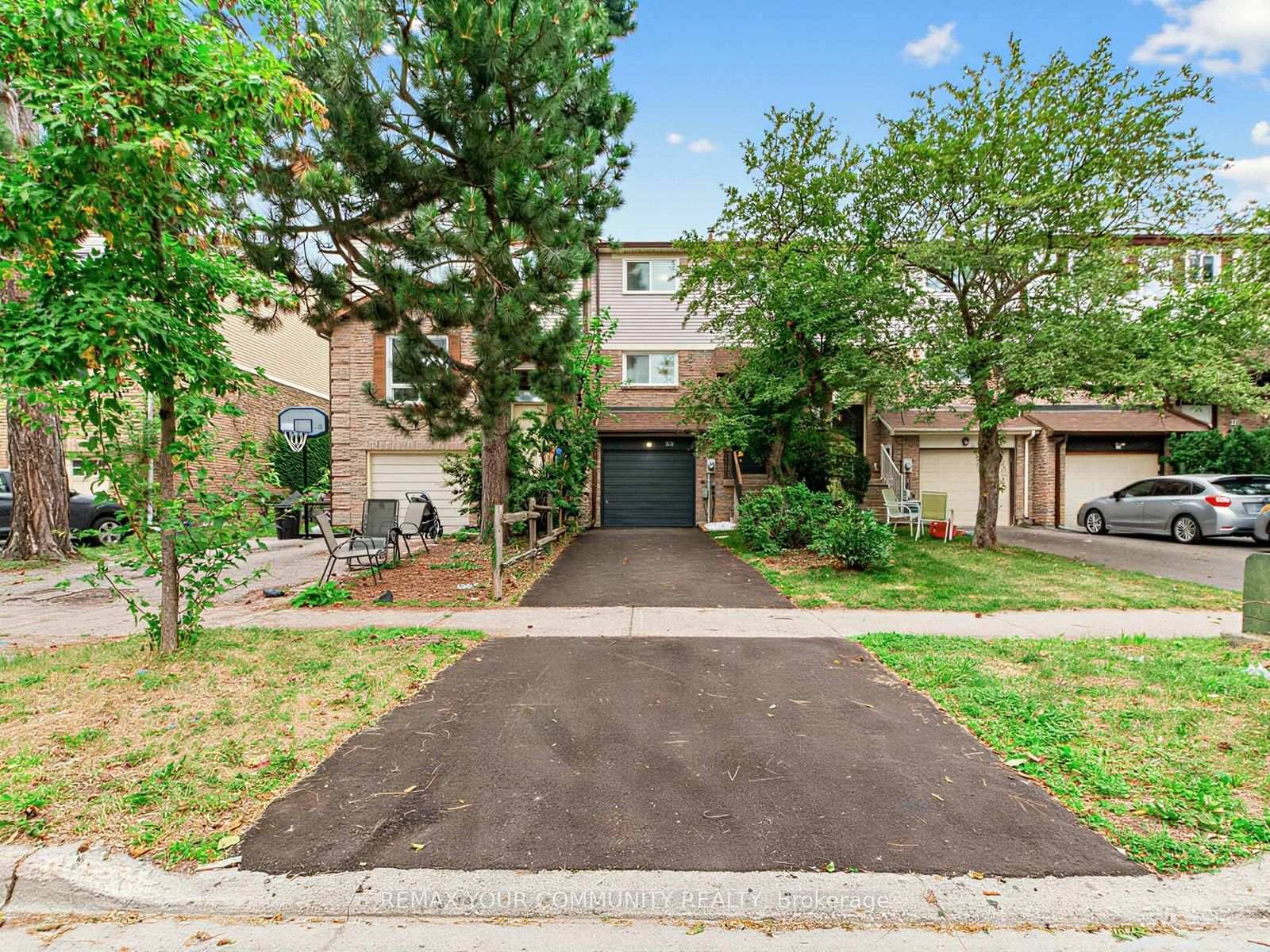 88 Dana Crescent, Vaughan, ON, exterior