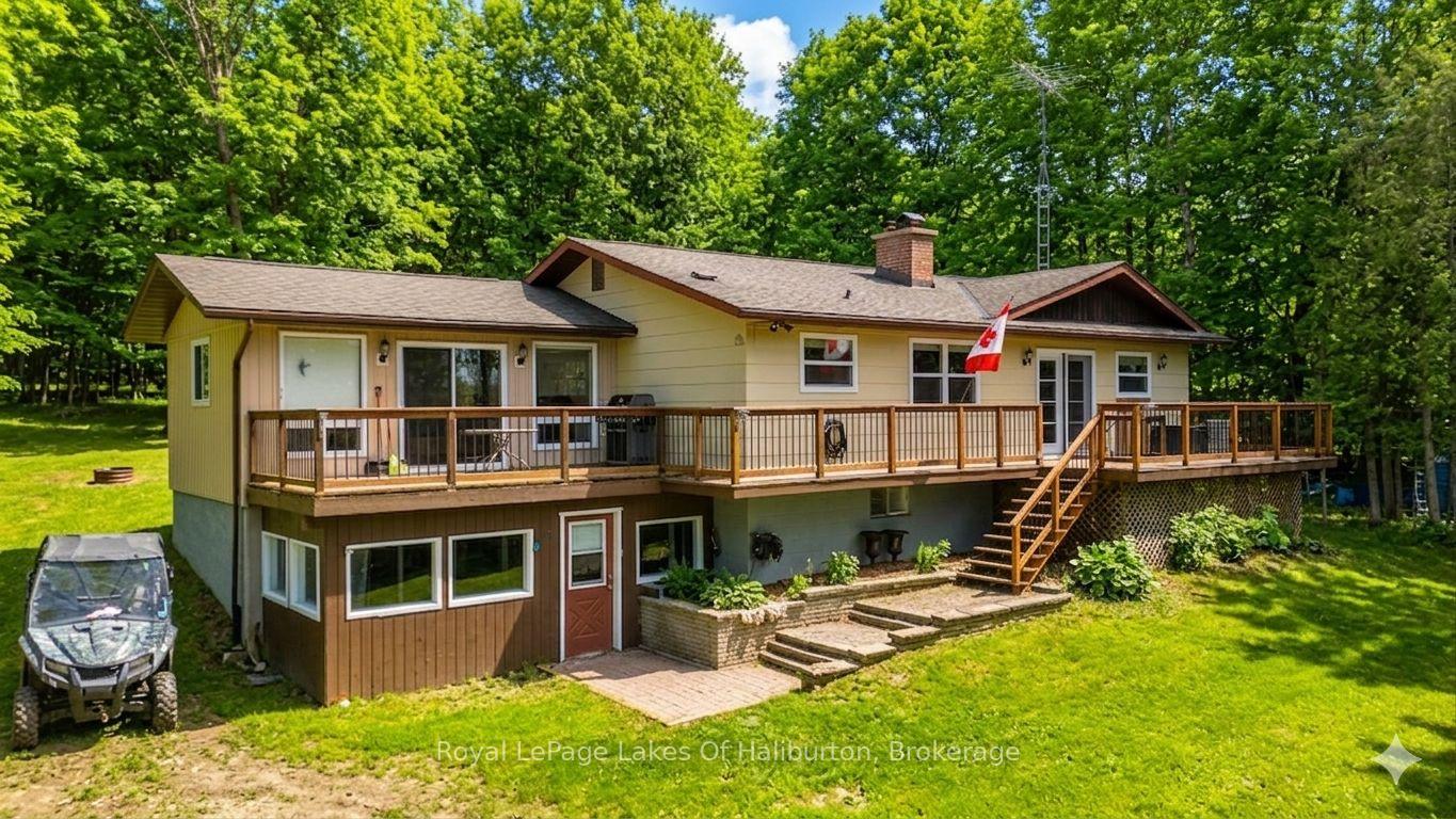 1096 Chelsea Lane, Algonquin Highlands, ON, exterior